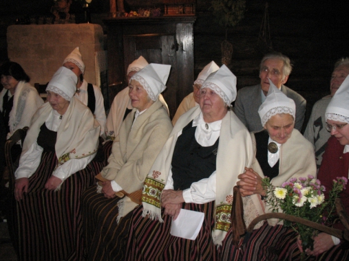 Tautas mūzikas kopa